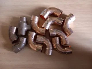 Lote piezas fontanería cobre