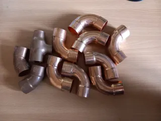Lote piezas fontanería cobre