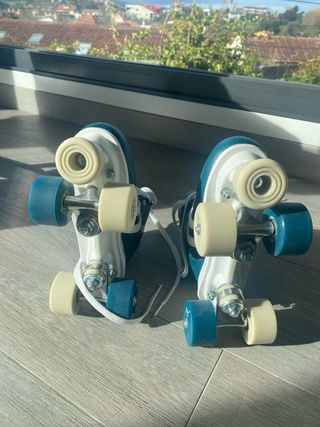 Patines de cuero verde talla 36