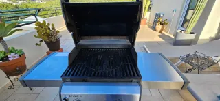 Barbacoa a gas Weber Spirit II E-210