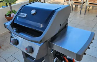 Barbacoa a gas Weber Spirit II E-210
