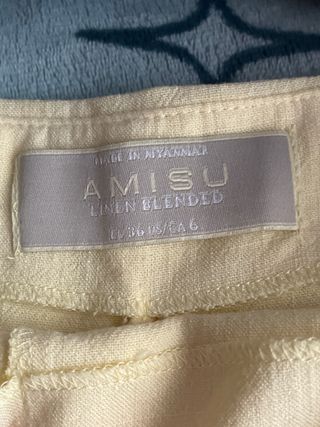 Falda pantalón amarilla