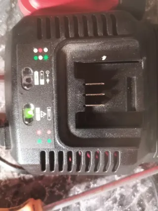 Batería y cargador Einhell 12V