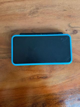 Nintendo New 2DS XL Nero e Turchese