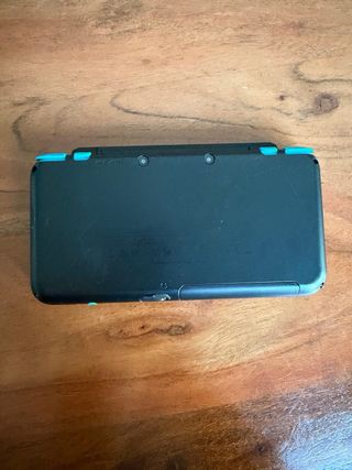 Nintendo New 2DS XL Nero e Turchese