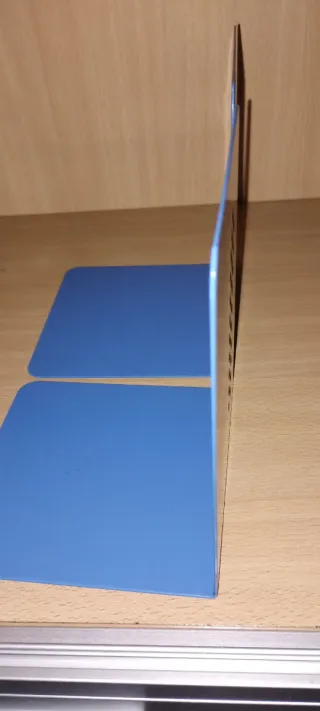 Fermalibri metallici due neri e due blu