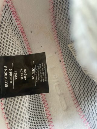 Casco infantil rosa Cairn