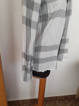 Camisa de mujer a cuadros
