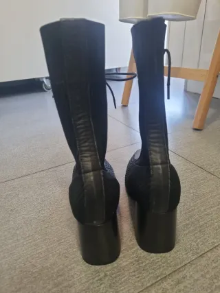 Botines Pedro Miralles Tacón Negro