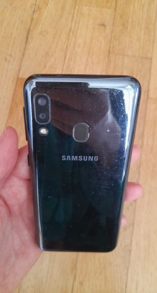 Samsung Galaxy A20e (32GB/3GB RAM)