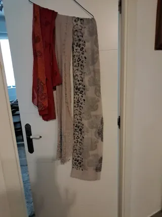 Pashminas Beige y Roja