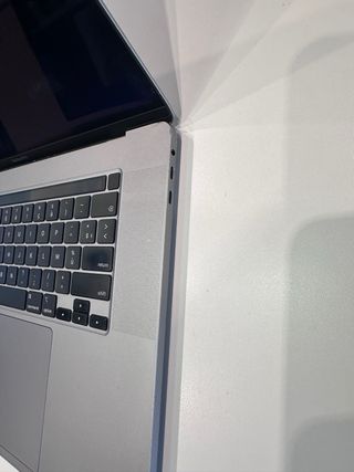 MacBook Pro 16 A2141 (2020) Grigio due pezzi