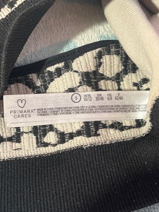 Top leopardo beige y negro