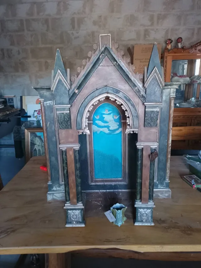 Hornacina Gótica Pintada a Mano