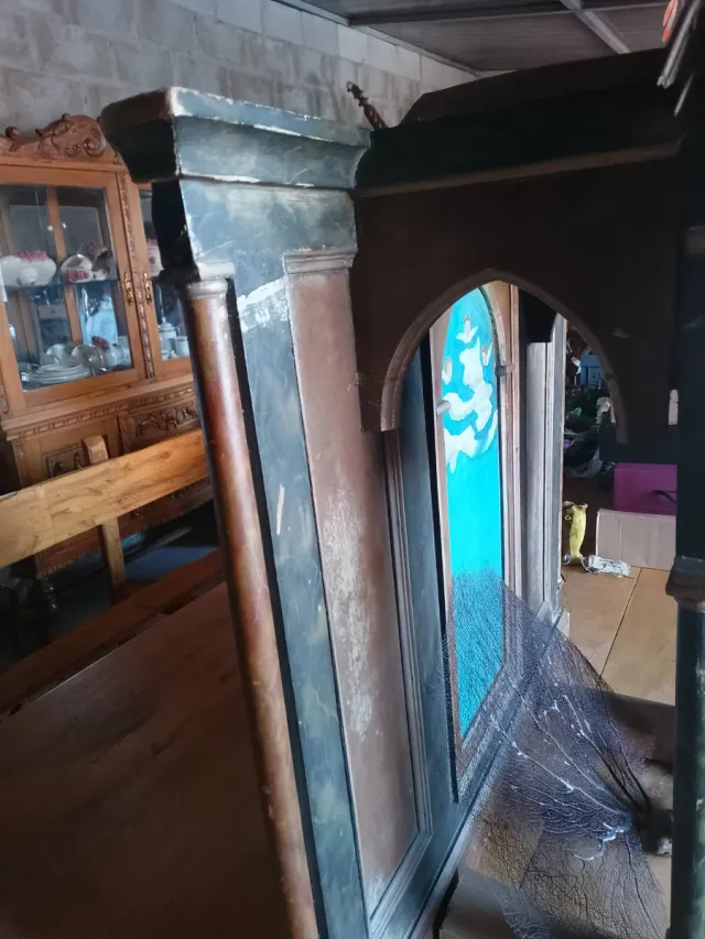 Hornacina Gótica Pintada a Mano