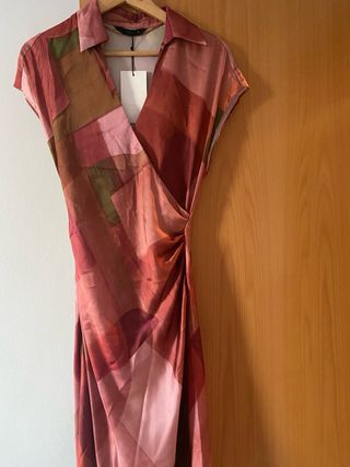 Vestido estampado rosa y rojo