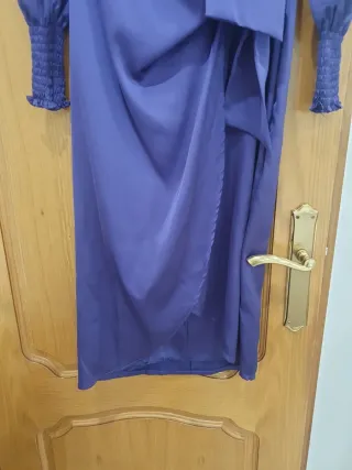 Vestido morado cruzado con lazada