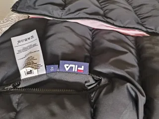 Chaqueta Fila Reversible Negra y Rosa