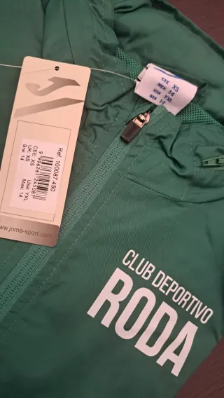 Chubasquero Joma Roda CF Verde Talla XS