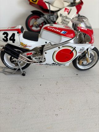 Modellini Moto GP Honda Yamaha Suzuki