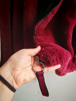 Abrigo pelo rojo talla S