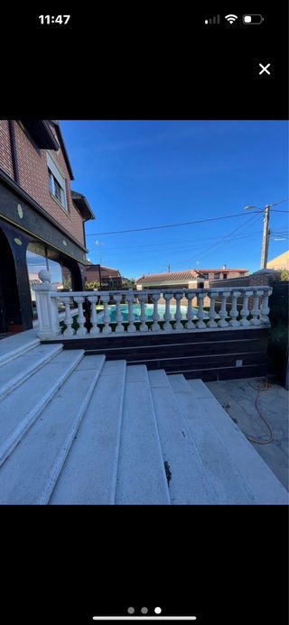 pasamanos valla  de piedra