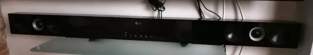 Barra de sonido LG negra