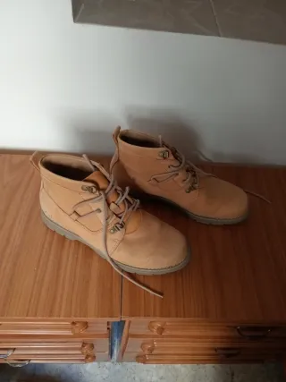 Botas de cuero marrón para hombre