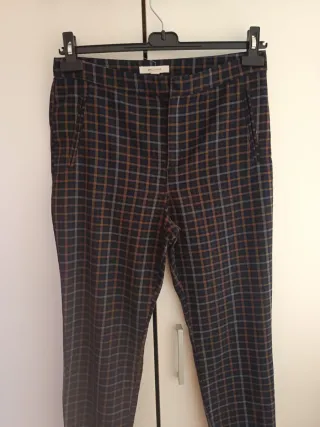 Pantalón de cuadros azul y marrón