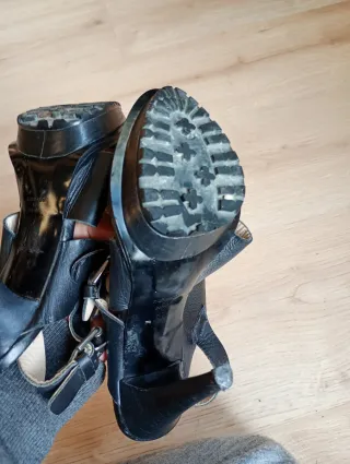 Sandalias Gloria Ortiz Negras Piel Talla 37