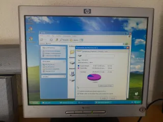 Ordenador LG + Pantalla HP + Altavoz IKAI