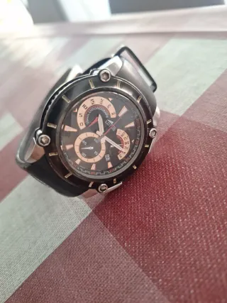Reloj Lotus 9986 Negro/Plata