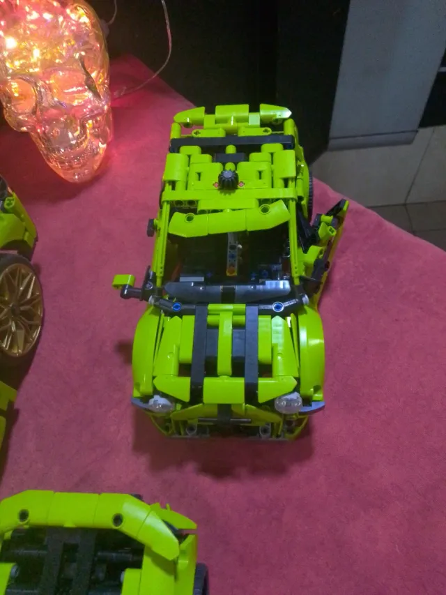 Lego Technic Auto da Collezione