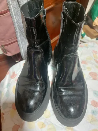 Botas charol negras plataforma