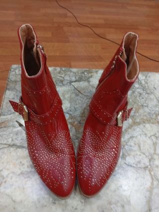 Botines Zara Rojos Talla 41 Tachuelas
