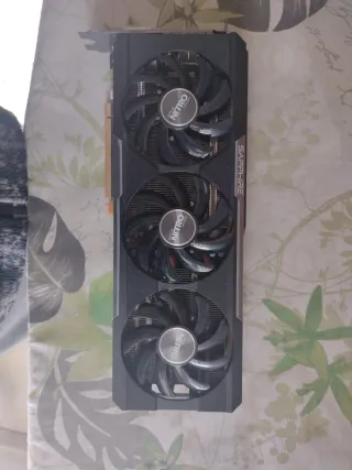 Scheda video Sapphire Nitro R9 390