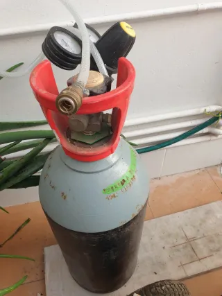 Soldador Stahlwerk MIG 200 con bombonas