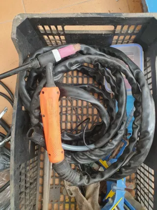 Soldador Stahlwerk MIG 200 con bombonas