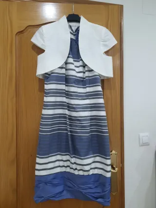 Vestido de mujer a rayas