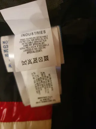 Piumino Moncler donna nero