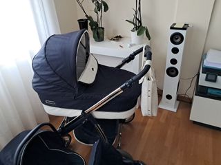 Bebecar ip-op Trio, se entrega con sacos y paragua