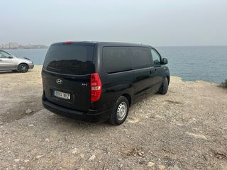 Hyundai H-1 2014