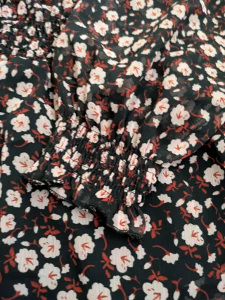 Vestido Negro Flores Rosa Zara