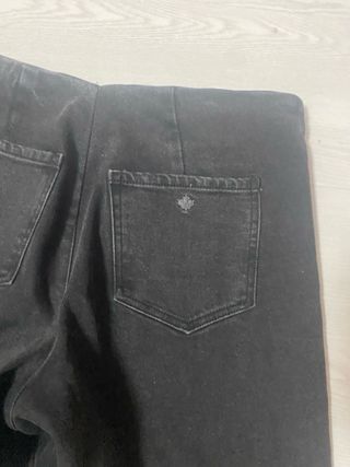 Pantalón jeans negro tachuelas Noon talla 40