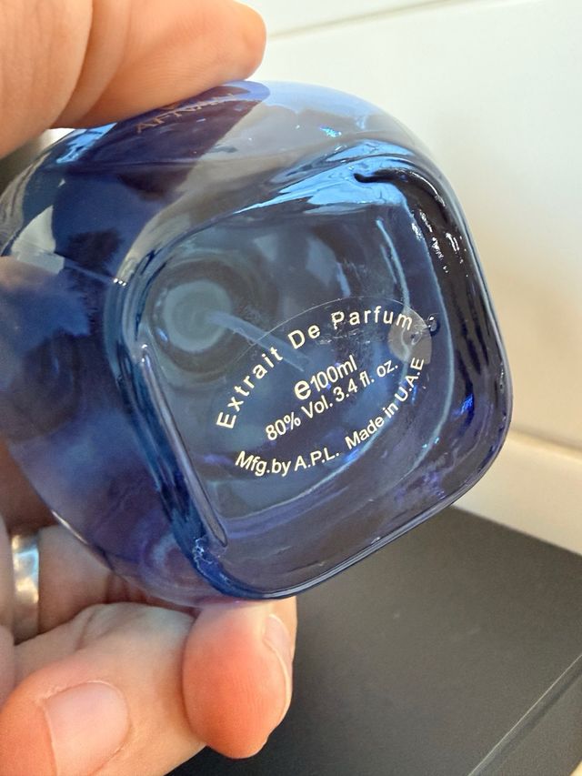 Afnan Rare Reef Perfume Azul y Plateado