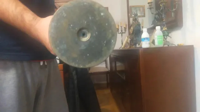 Bala de cañón antigua decorativa