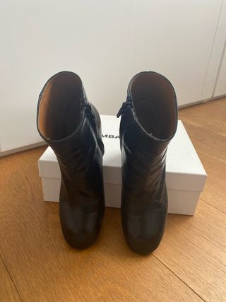 Botines tacón Bimba y Lola negros T37