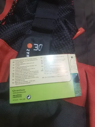 Mochila Quechua 30L Nueva