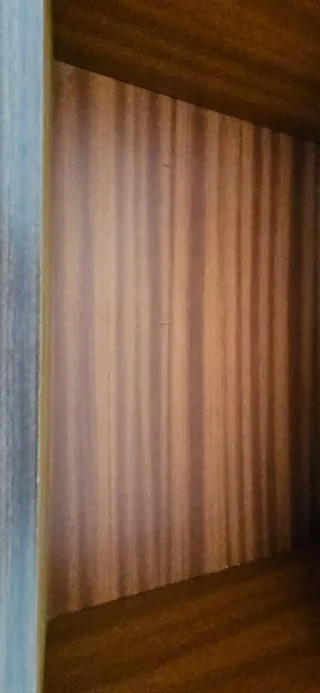 Cómoda y 2 mesitas de noche