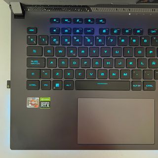 ASUS ROG Strix G15 G513RM-HQ012 Ryzen 7